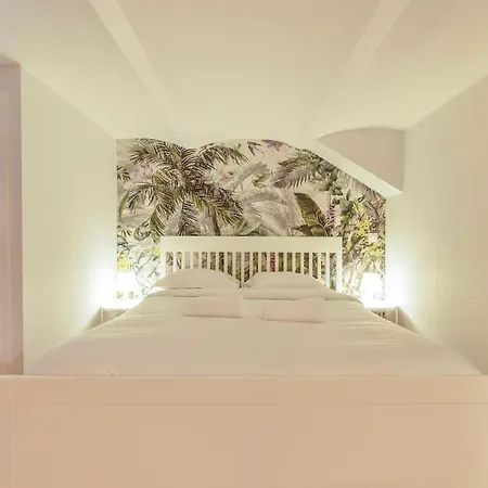 Apartamento Cosy Duplex Au Coeur Du 17e *